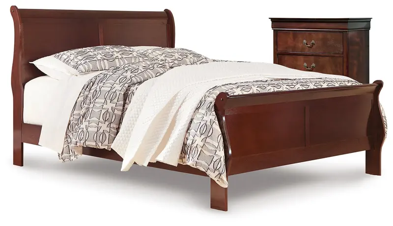 Alisdair Elegant Queen Sleigh Bed Paired With Matching Chest 1