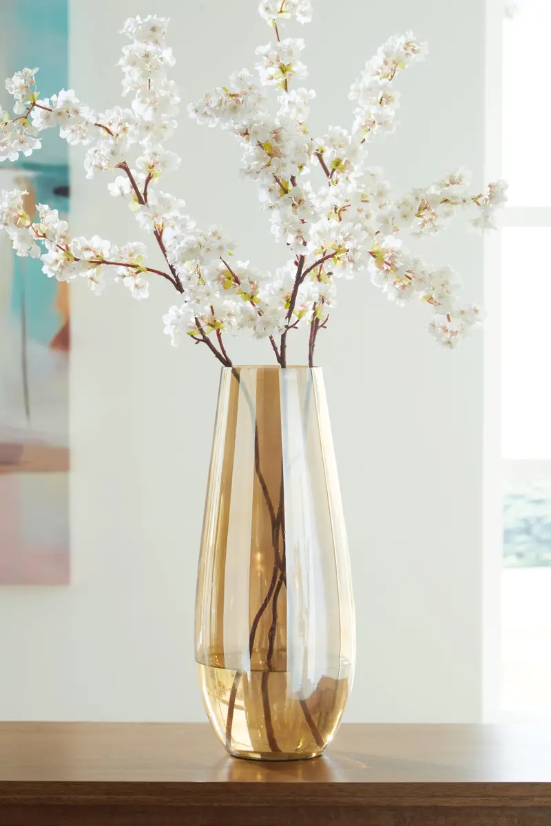 Amber Glass Table Vase – Rhettman Decorative Accent 1