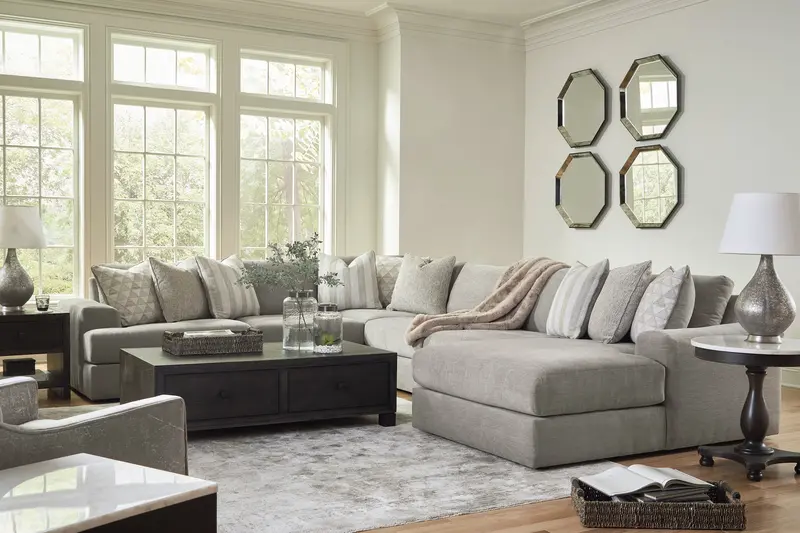 Avaliyah Ash 6-Piece Right-Arm-Facing Chaise Sectional 1