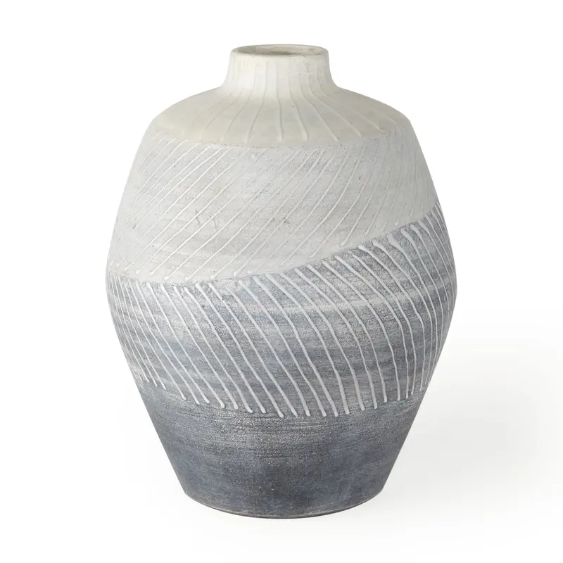Blume Textured Vase – 10-Inch Off-White Ceramic With Subtle Gray Texture 1