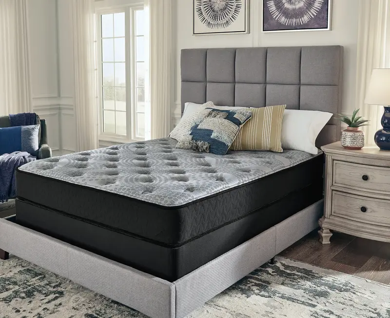 Comfort Plus Gray King-Size Mattress With Supportive Foam Core 1