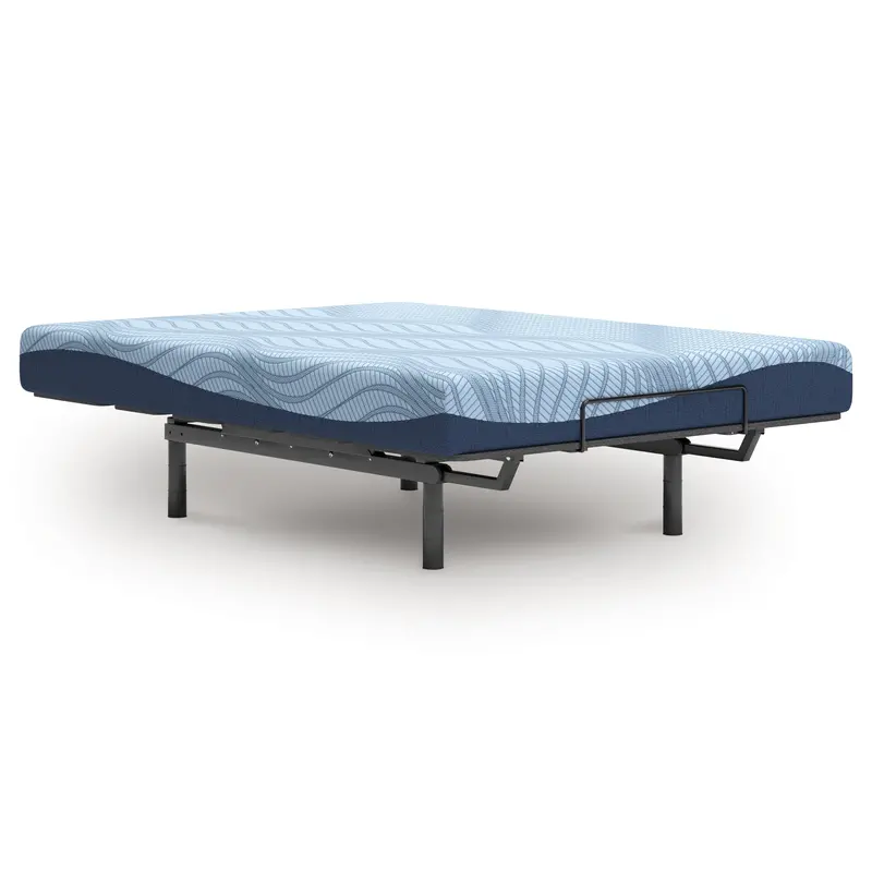 Dellyn 8-Inch White Memory Foam Full Mattress 1