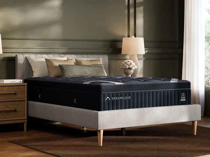 Dreamcloud Luxe Hybrid Full Mattress In Crisp White 1