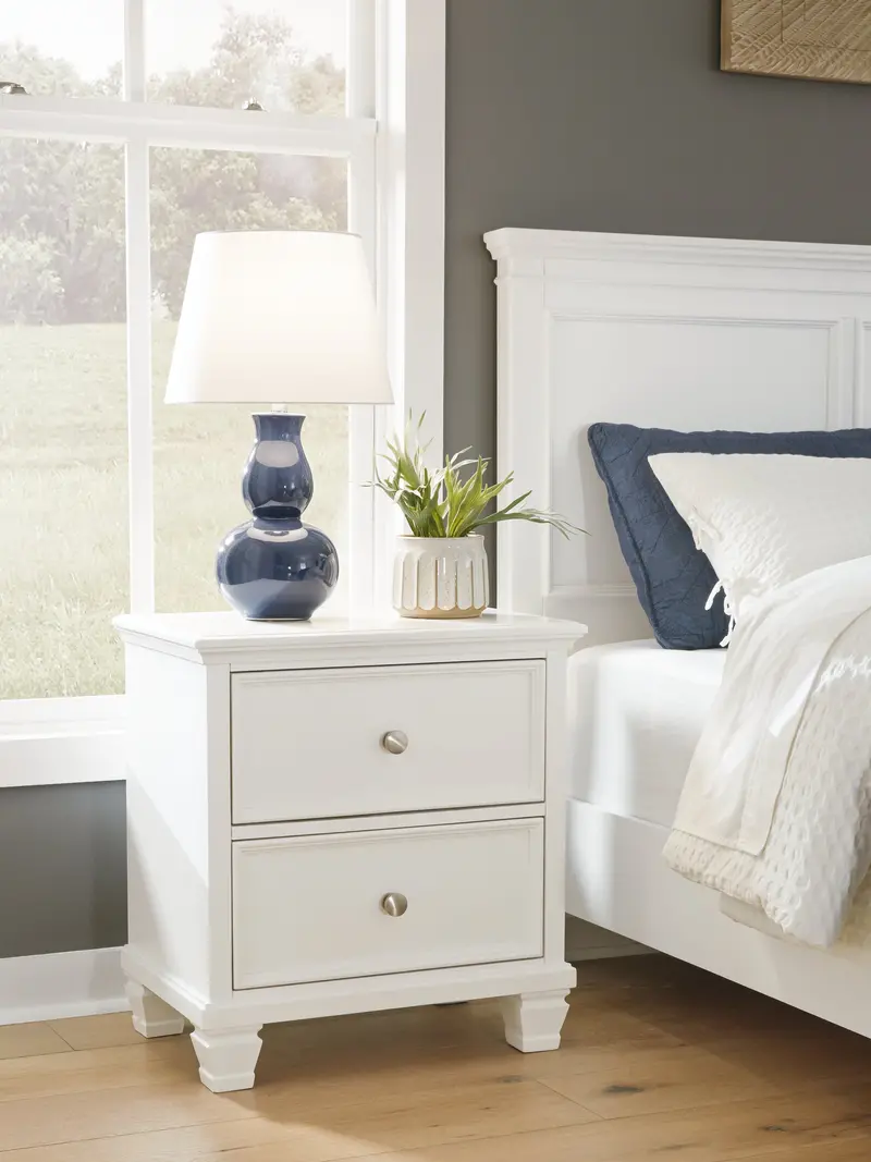 Fortman White Modern Nightstand 1