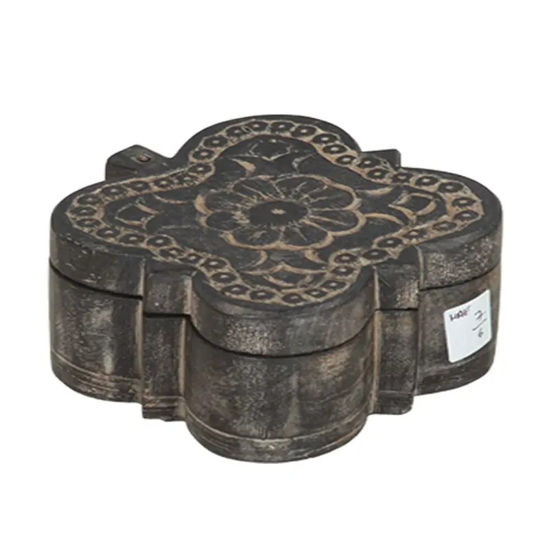 Hand-Carved Wooden Spice Box – Traditional Craftsmanship 1