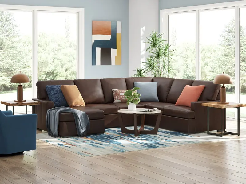 Mcdowlan Coffee Sectional With Single Chaise – 3-Piece 1