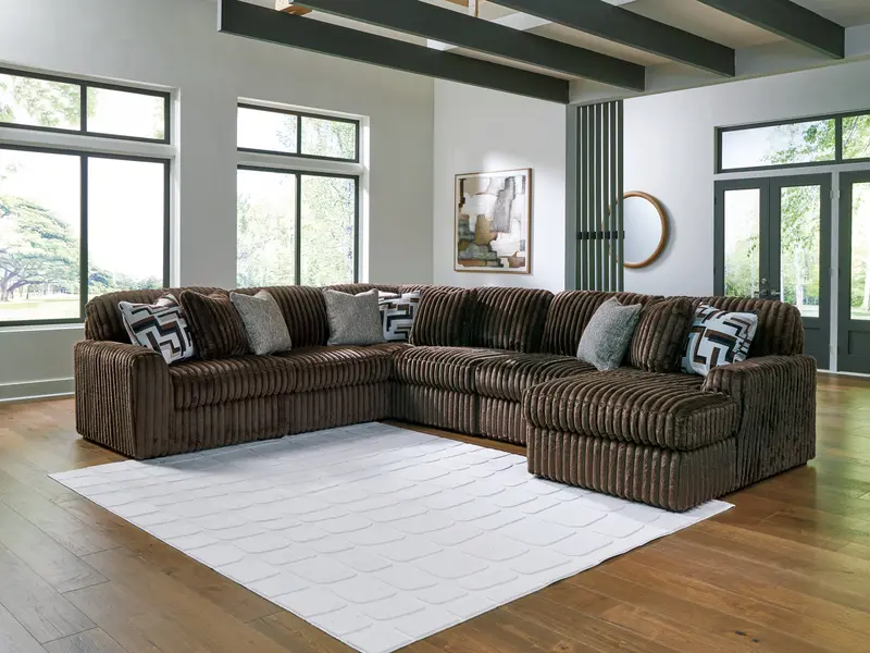 Midnight-Madness Chocolate 6-Piece Sectional With Right-Arm Facing Chaise 1