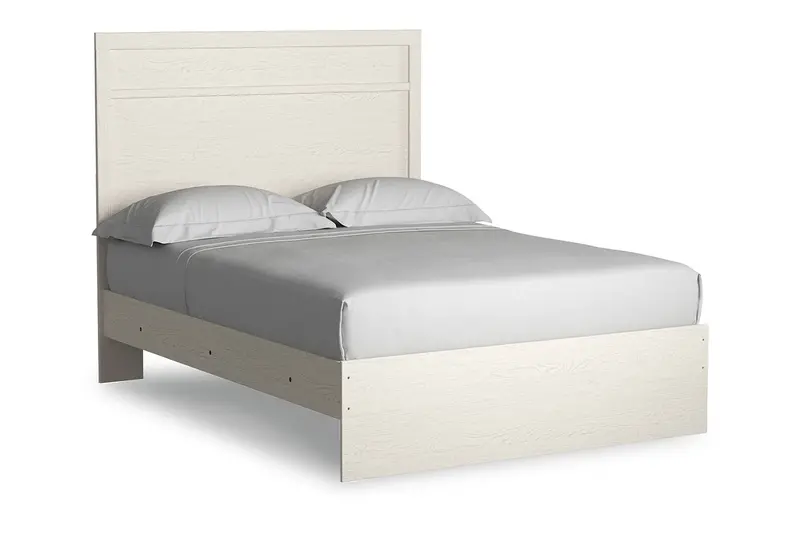 Stelsie White Full-Size Panel Bed – Minimalist Modern Design 1