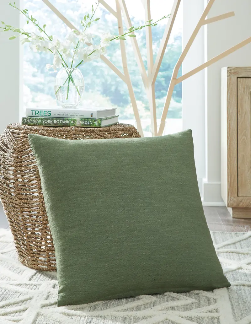 Thaneville Green Decorative Pillow Set (4-Pack) 1